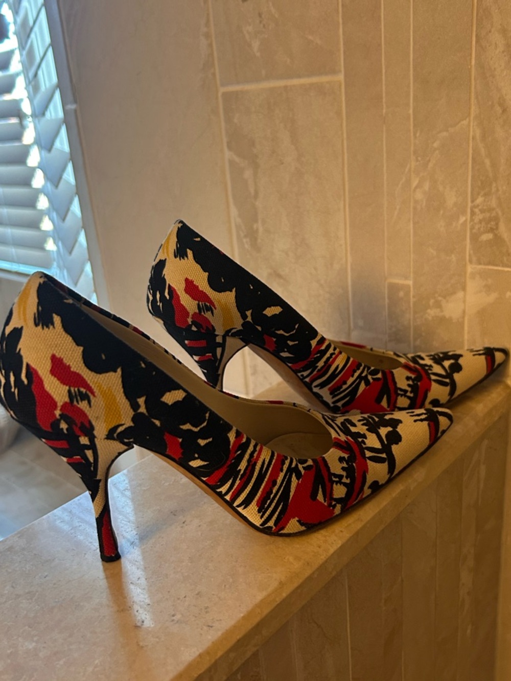 Vero Cuoio Multicolor Printed Pointed-Toe Stiletto Pumps